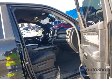 2021 Ram 1500 Big Horn 4X2 5'7 Box из США, поврежденный, VIN 1C6RREFT3MN660559